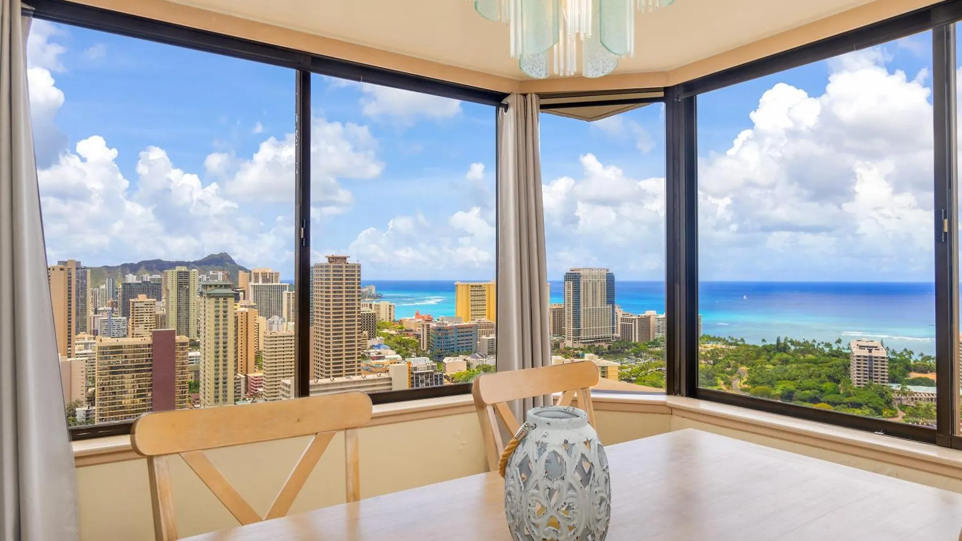 檀香山Hawaiian Monarch Penthouse 402公寓 公寓