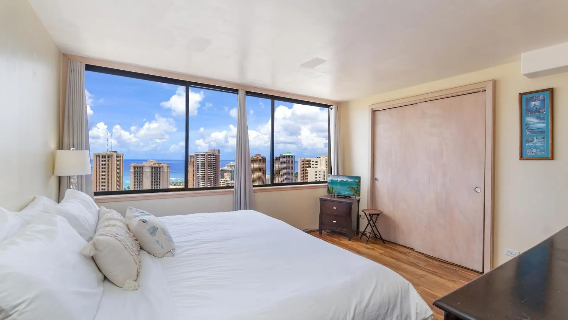 檀香山Hawaiian Monarch Penthouse 402公寓